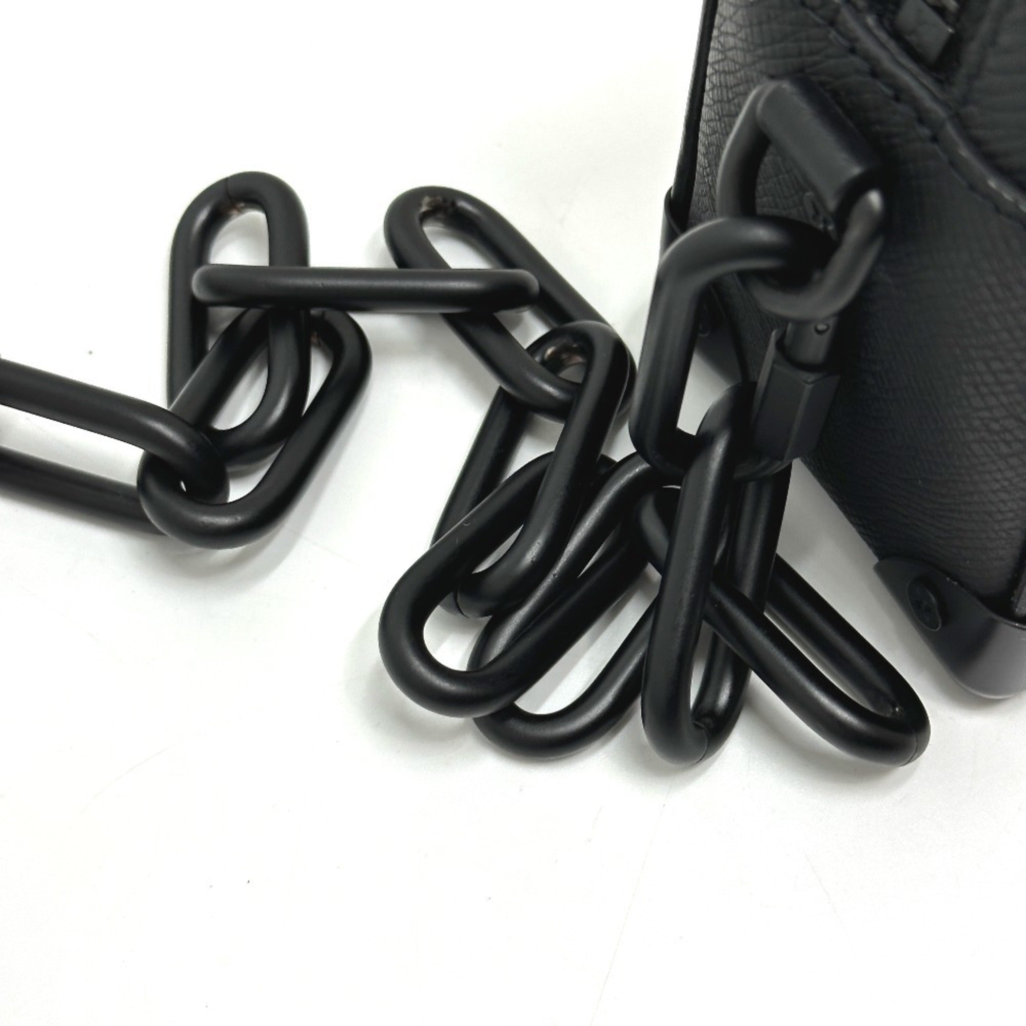 Louis Vuitton Taiga Black Taiga Leather Shoulder Bag
