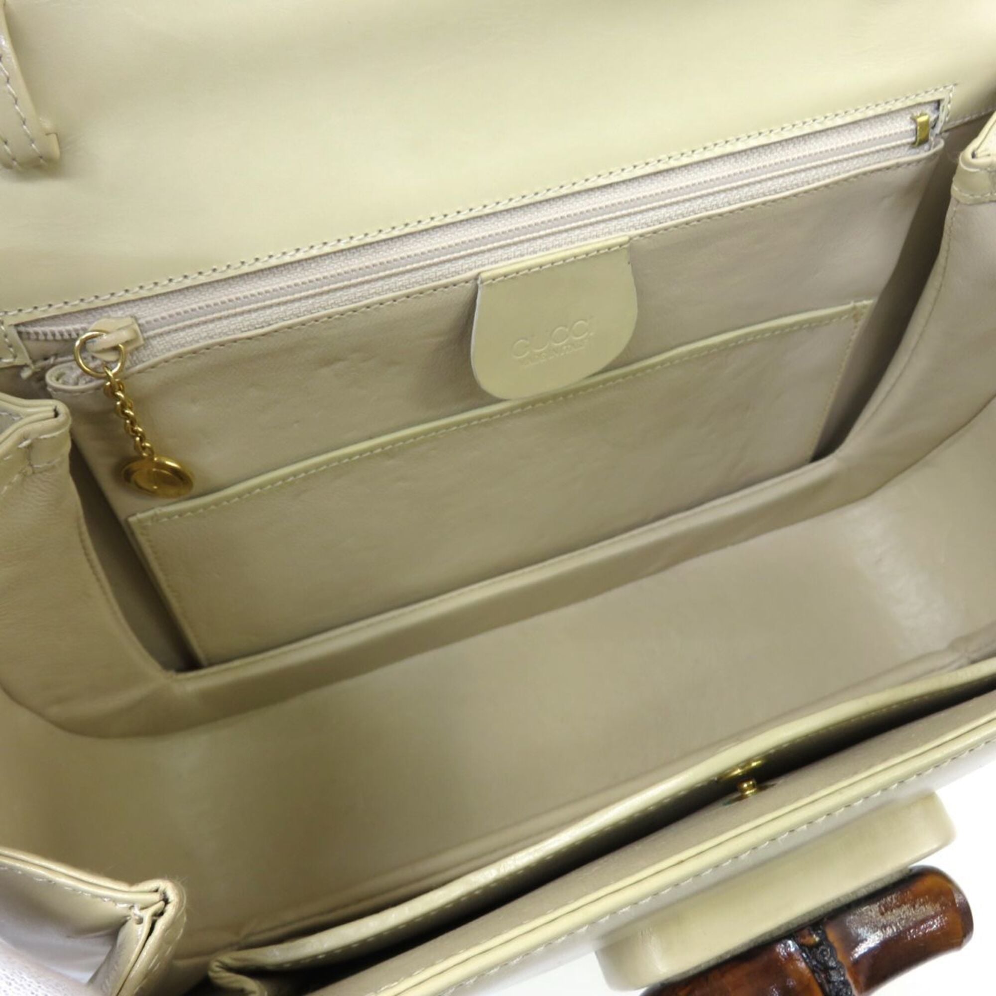 Gucci Beige Leather Handbag (Pre-Owned)