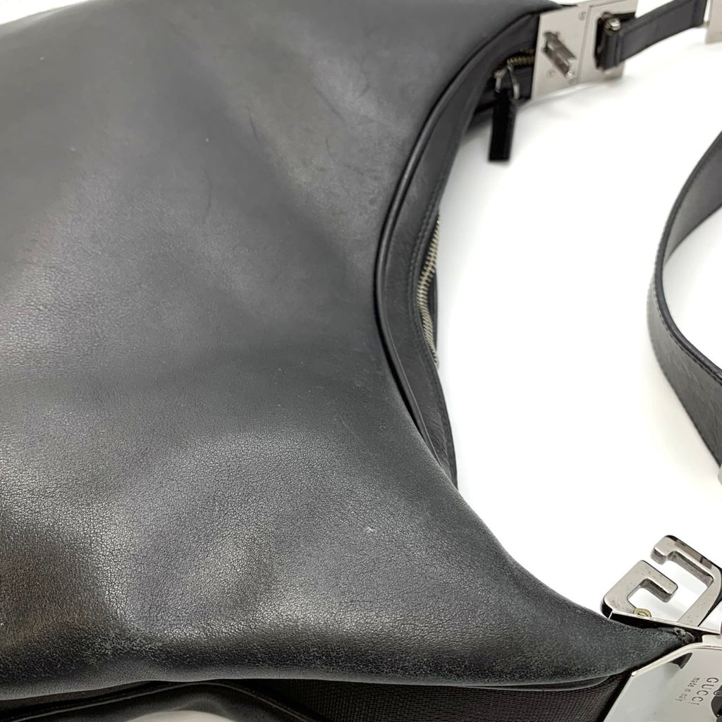 Gucci Black Leather Shoulder Bag (Pre-Owned)