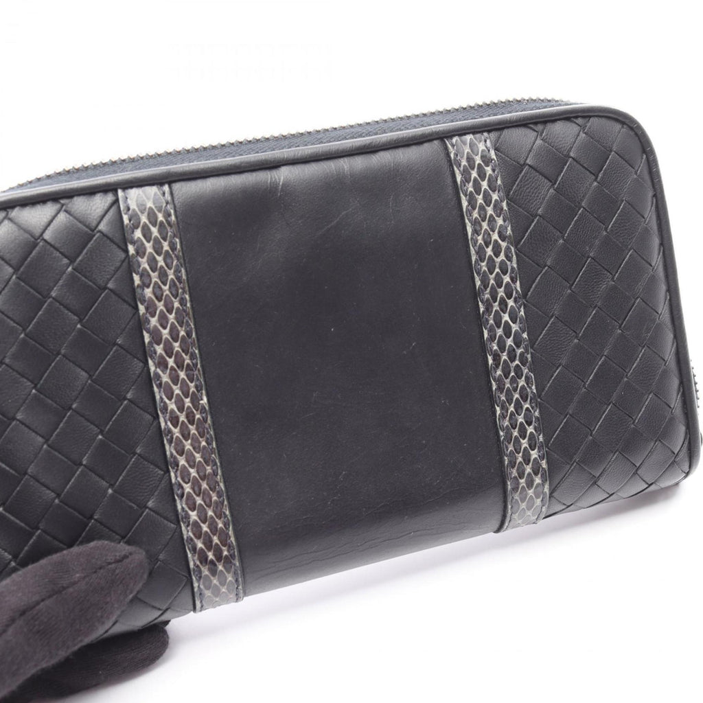 Bottega Veneta Black Leather Long Wallet (Bi-Fold)