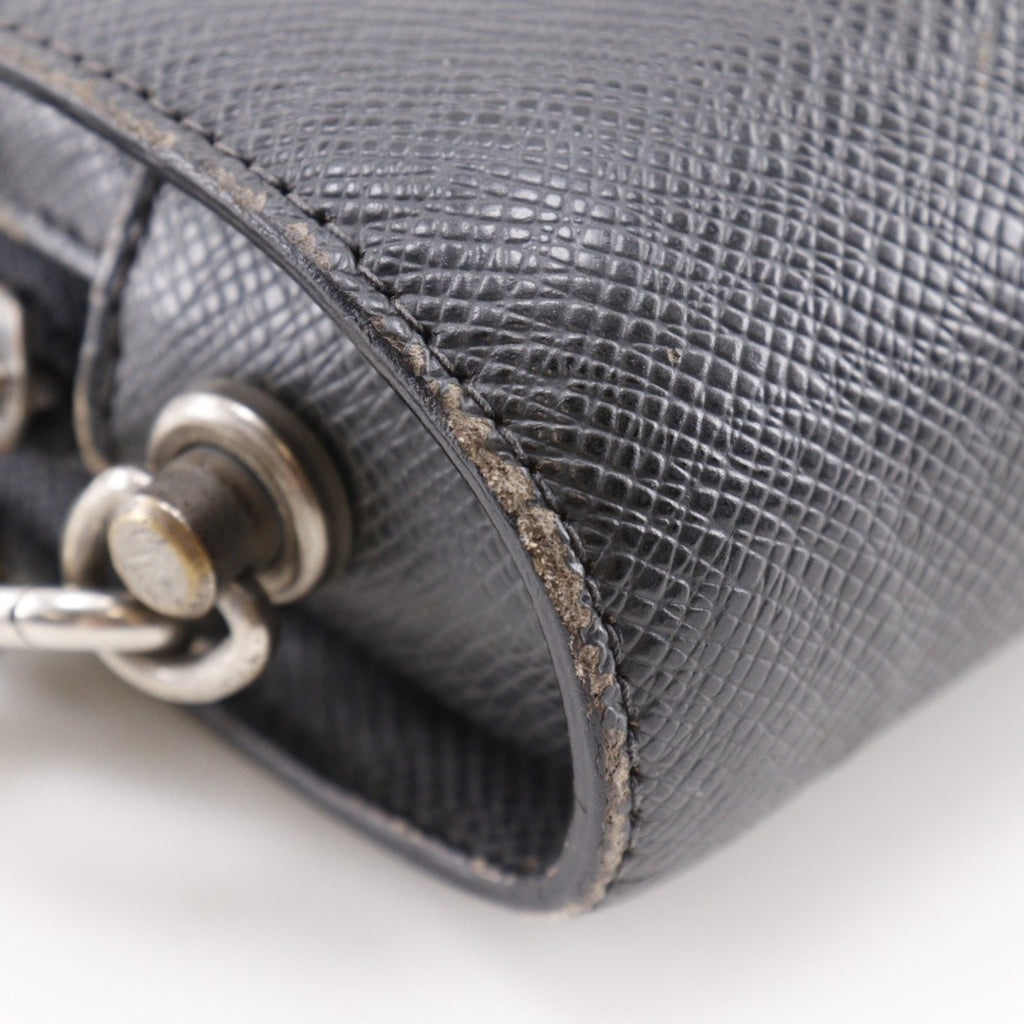 Louis Vuitton Taiga Ardoise Black Taiga Leather Handbag