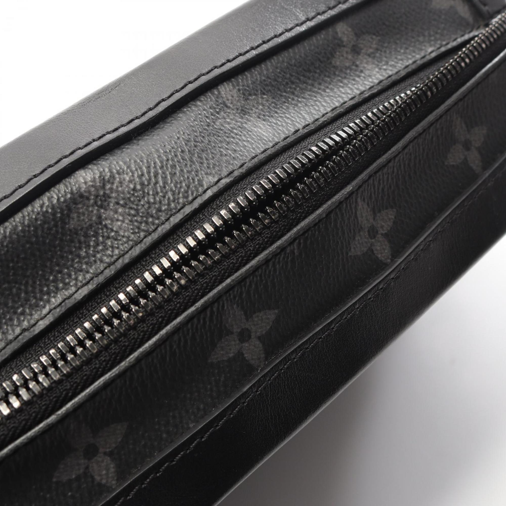 Louis Vuitton Black Monogram Eclipse Noir Coated Canvas Leather Handbag Shoulder Bag