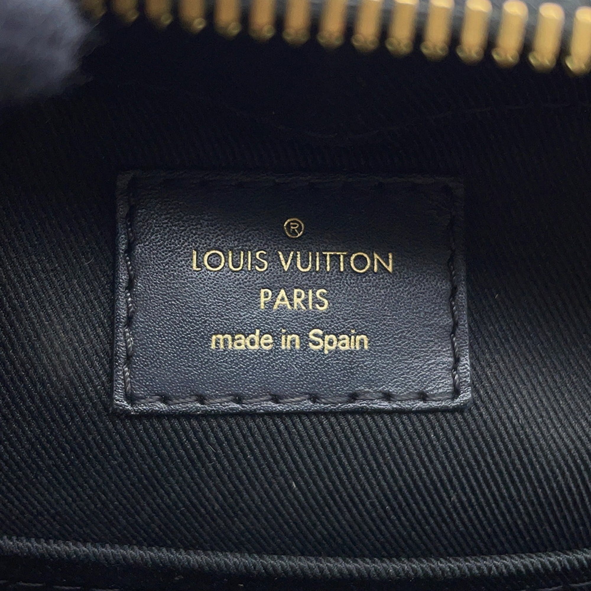 Louis Vuitton Black Monogram Noir Monogram Leather Shoulder Bag