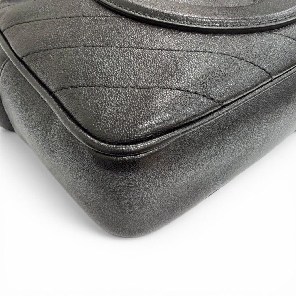 Gucci Black Leather Shoulder Bag (Pre-Owned)