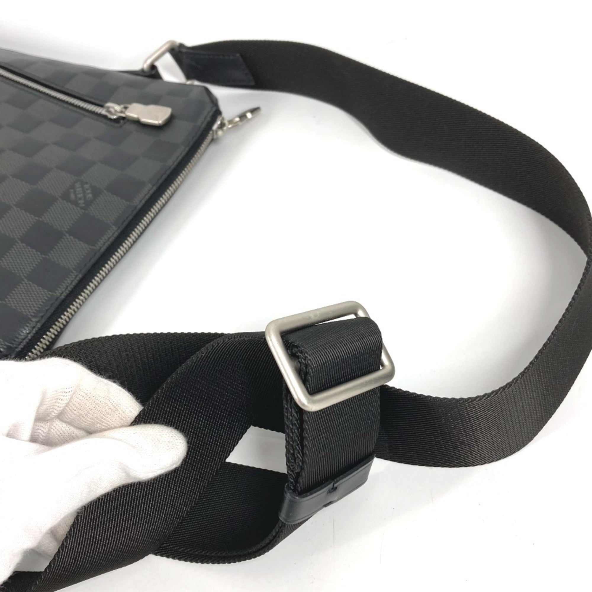 Louis Vuitton Black Damier Infini Leather Pochette Shoulder Bag