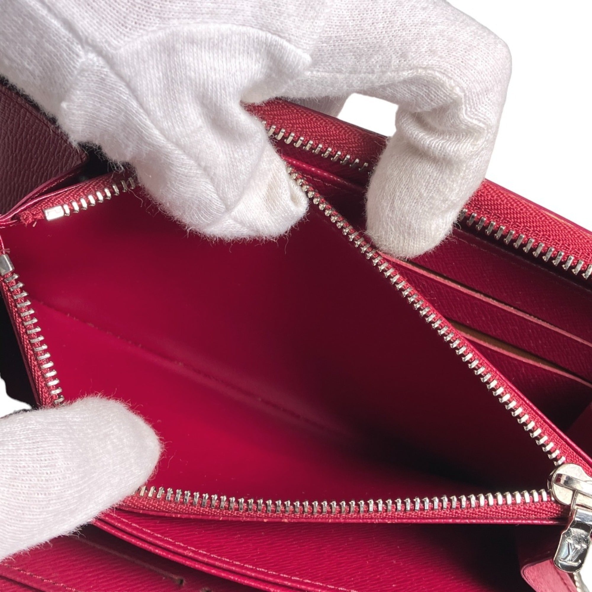 Louis Vuitton Fuchsia Epi Leather Long Wallet