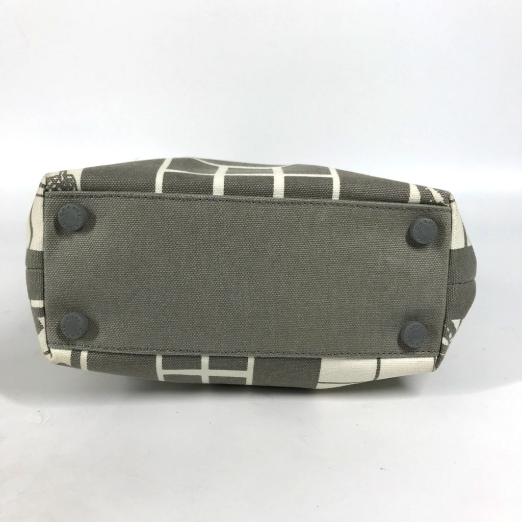 Chanel Gray Cloth Shoulder Bag