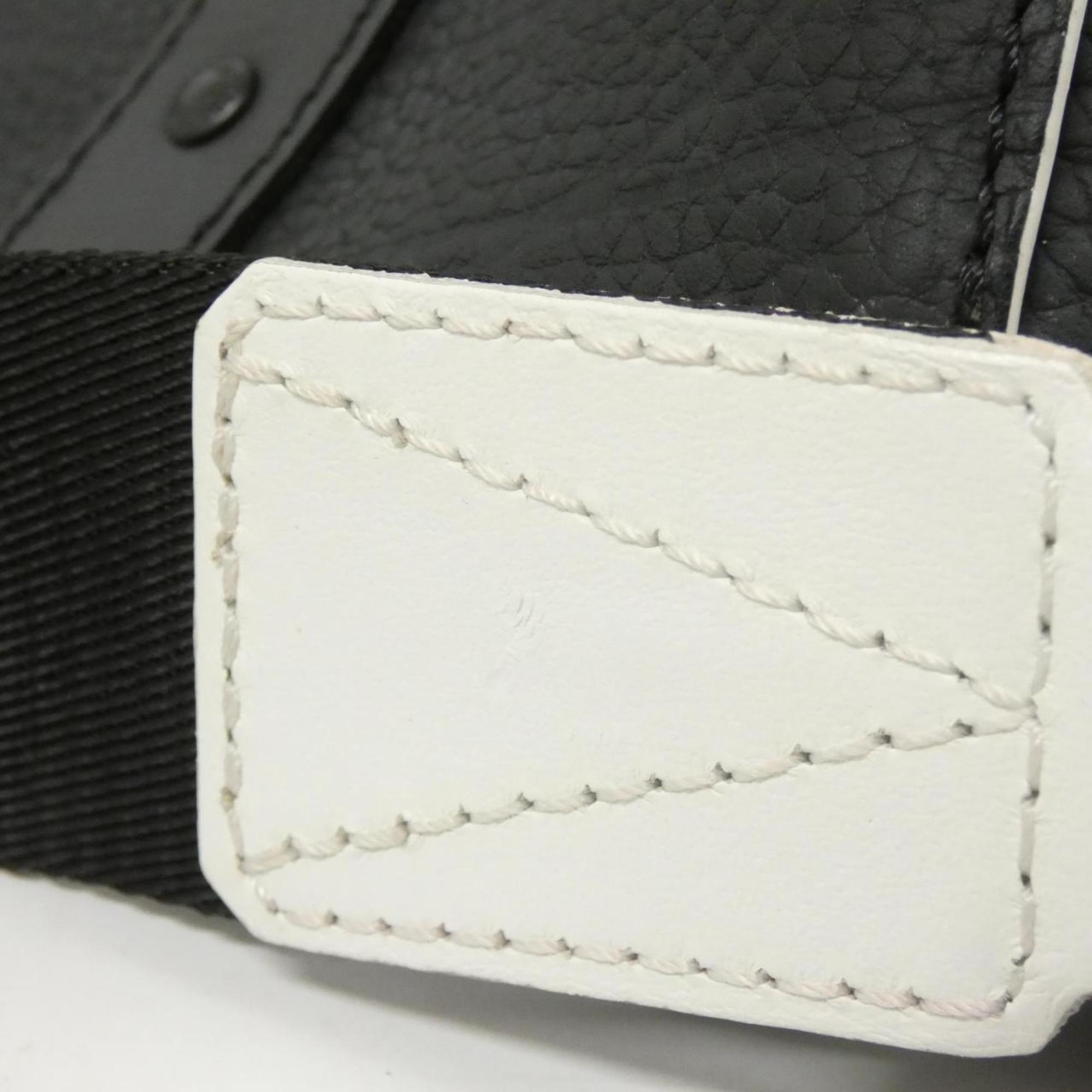 Louis Vuitton Black Leather Shoulder Bag