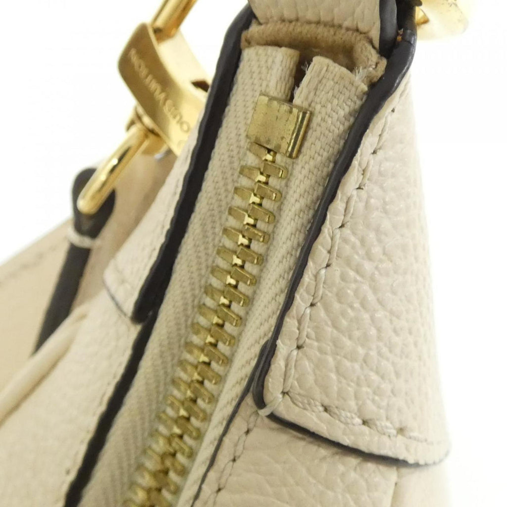 Louis Vuitton Cream Leather Handbag