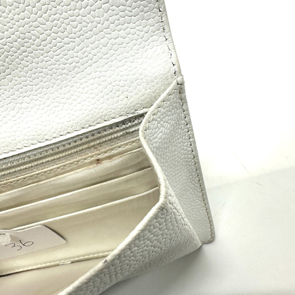 Chanel White Grained Calfskin Wallet (Bi-Fold)
