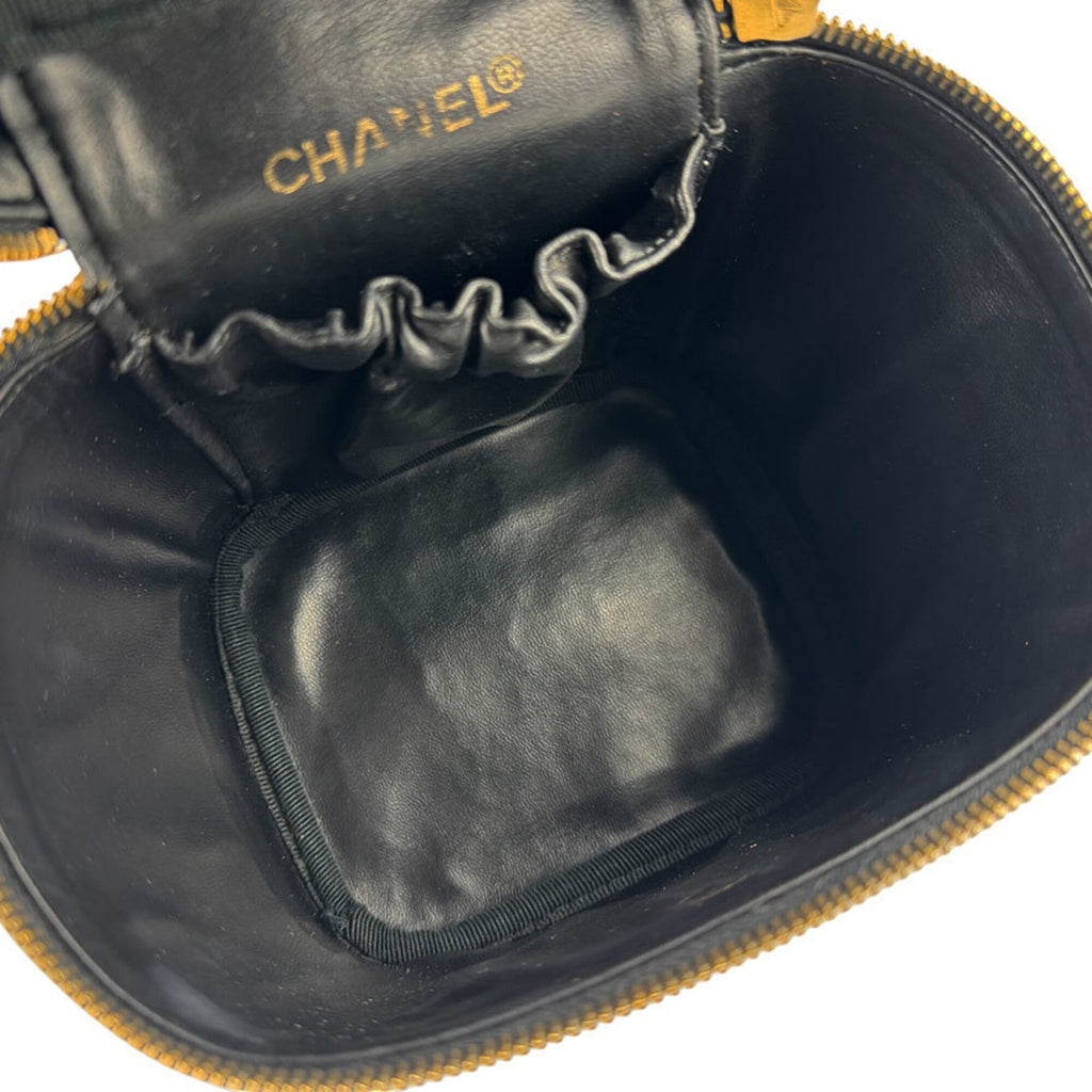 Chanel Black Grained Calfskin Handbag Vanity Bag