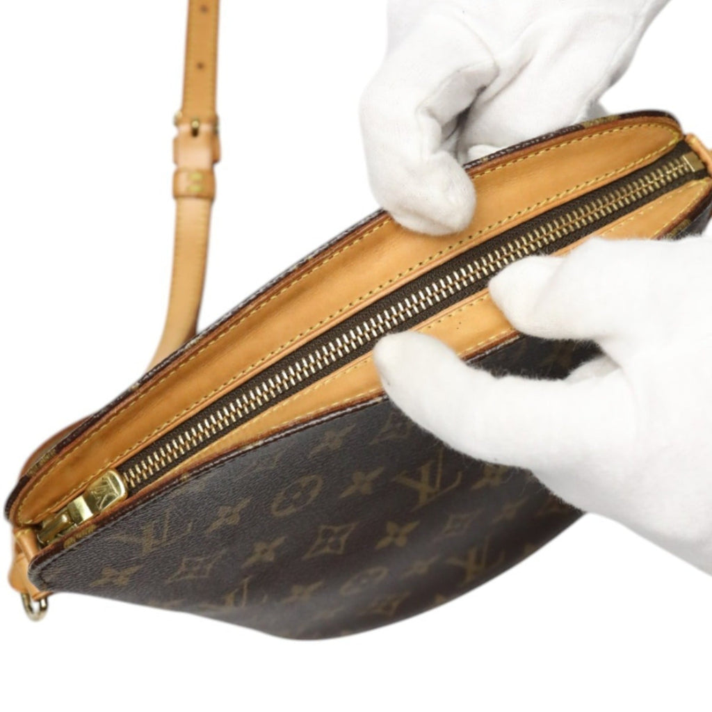 Louis Vuitton Brown Monogram Monogram Shoulder Bag