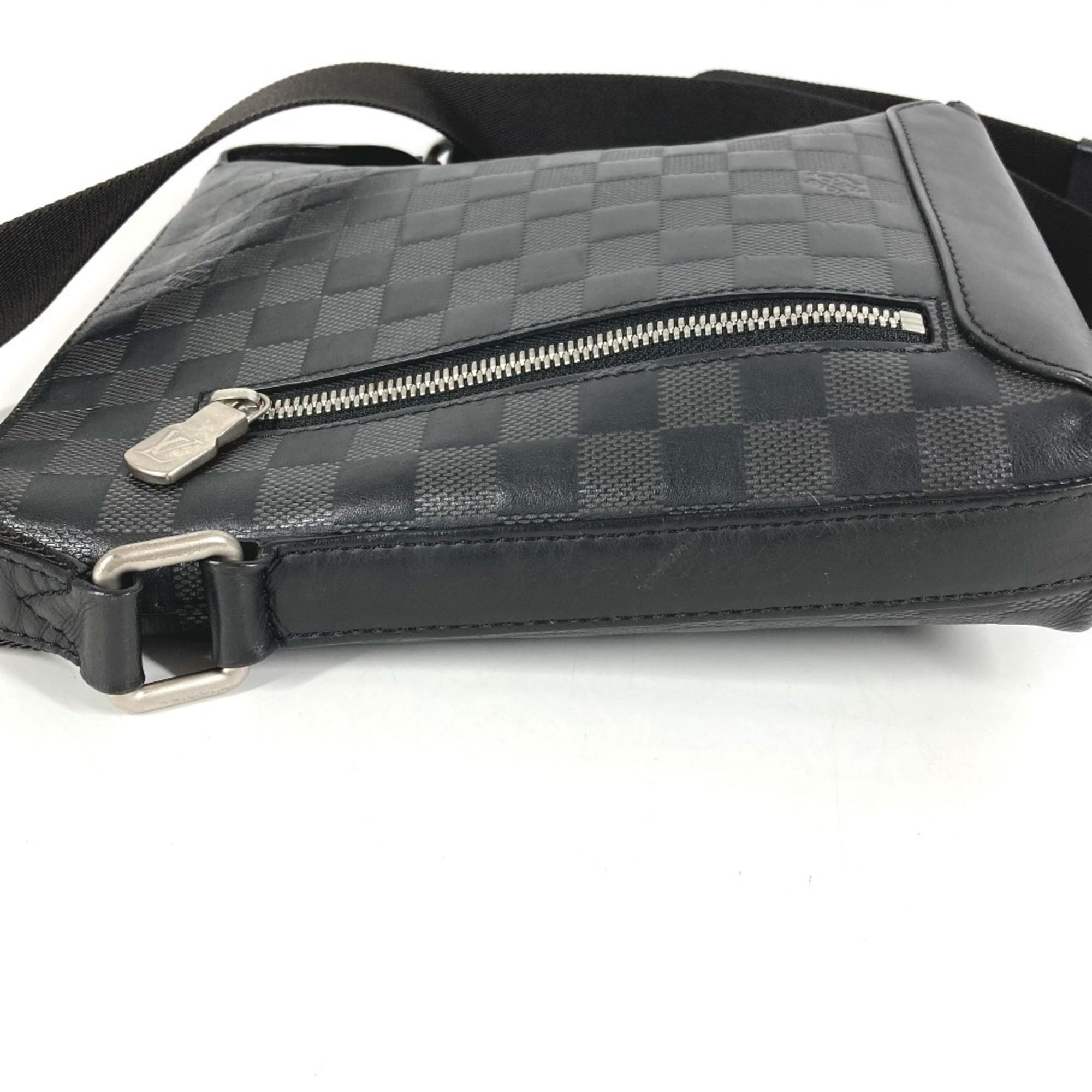 Louis Vuitton Black Damier Infini Leather Pochette Shoulder Bag