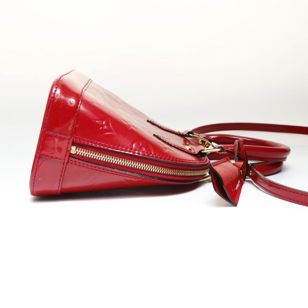 Louis Vuitton Monogram Vernis Red Color Handbag