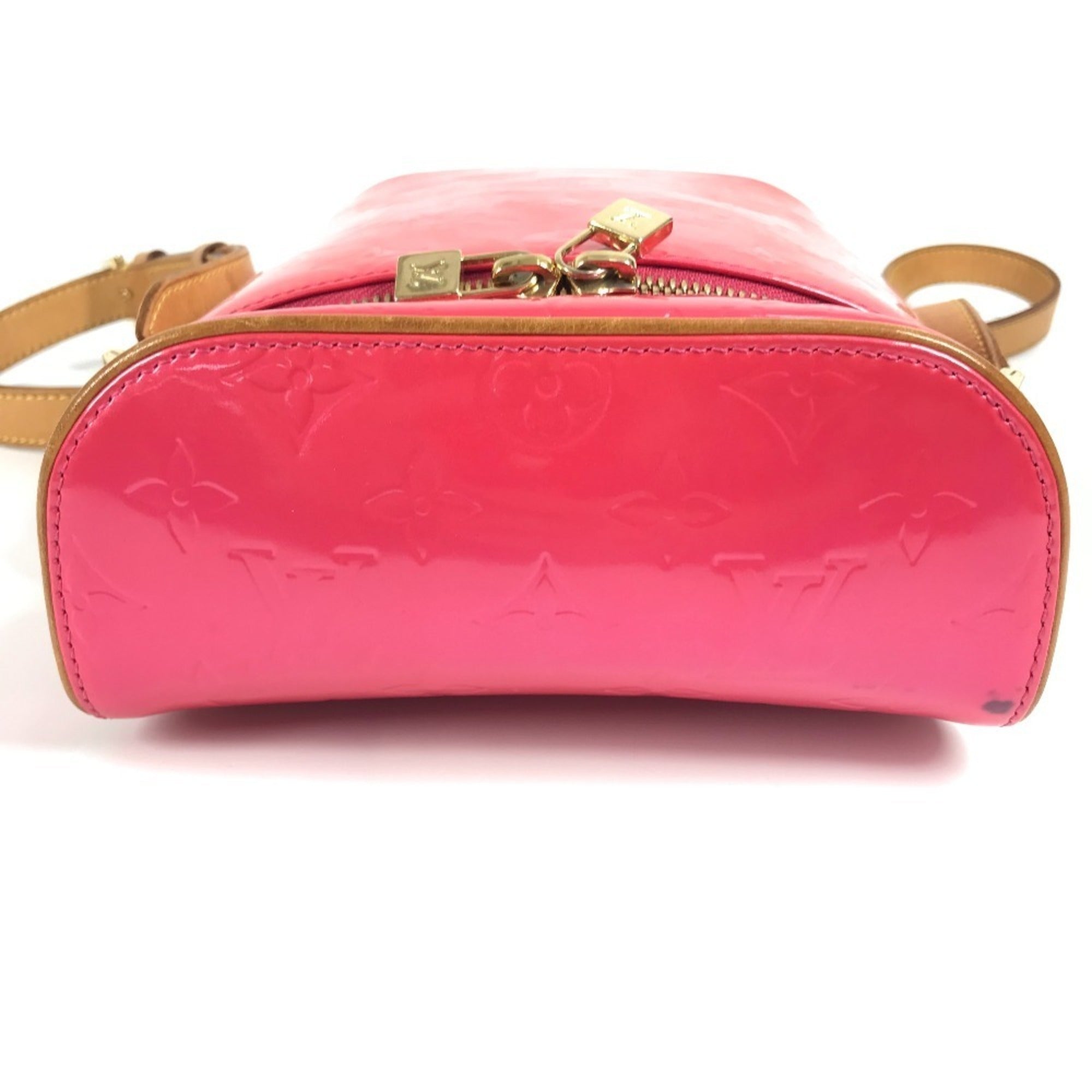 Louis Vuitton Fuchsia Pink Pink Monogram Vernis Pochette Shoulder Bag