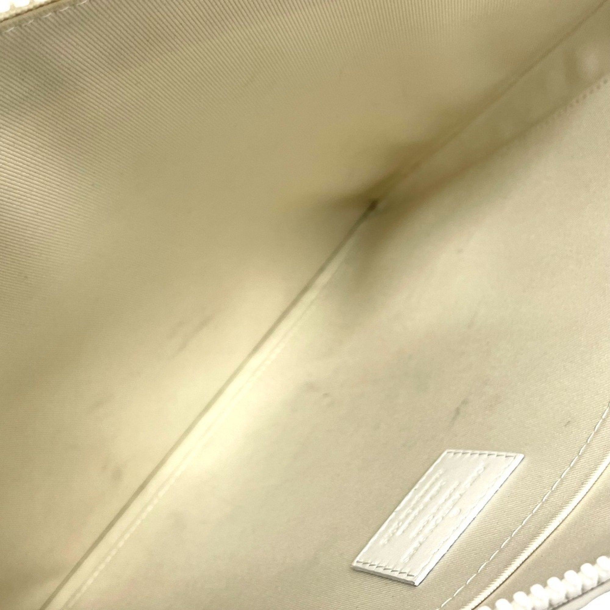 Louis Vuitton Blanc White Leather Clutch Bag Pochette