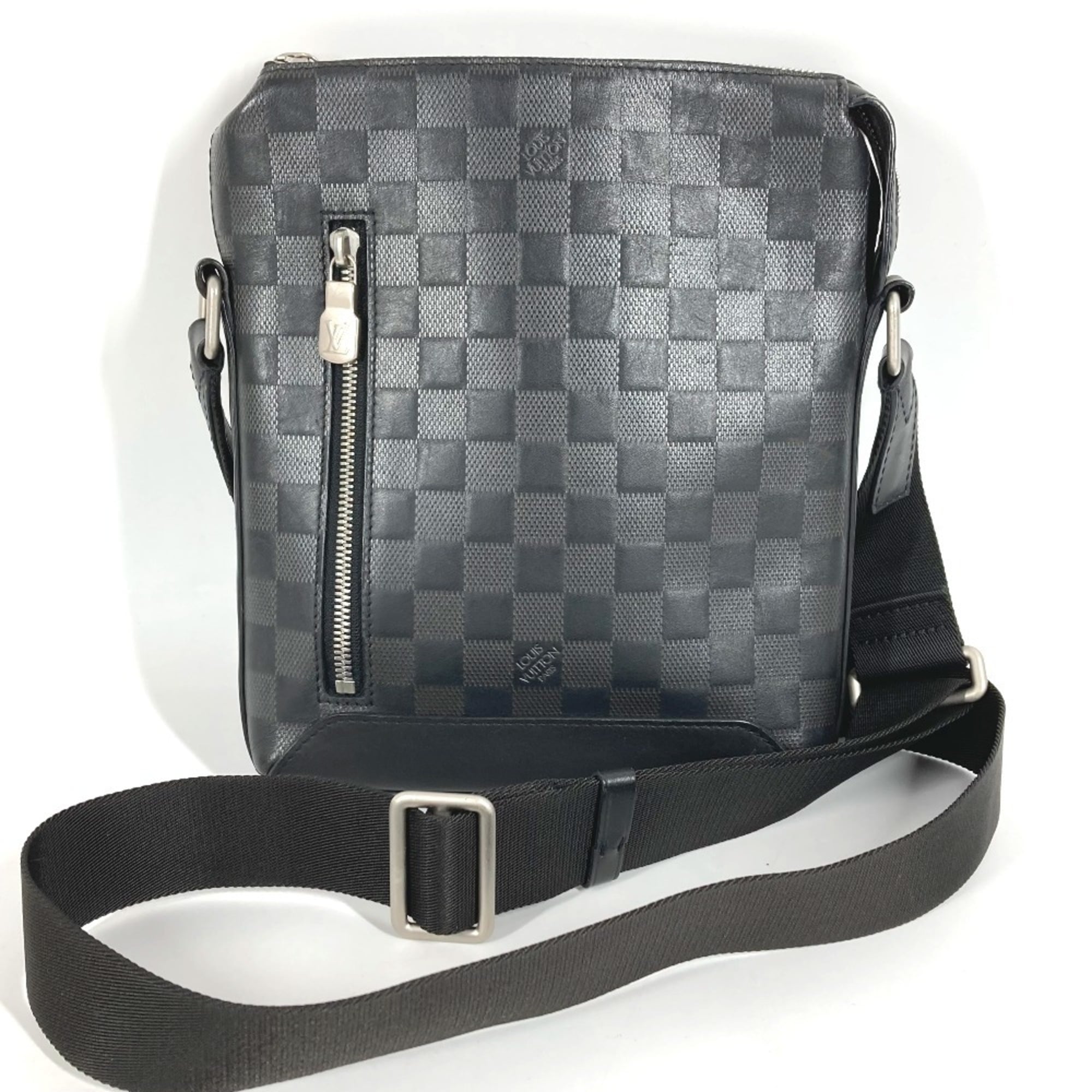 Louis Vuitton Black Damier Infini Leather Pochette Shoulder Bag