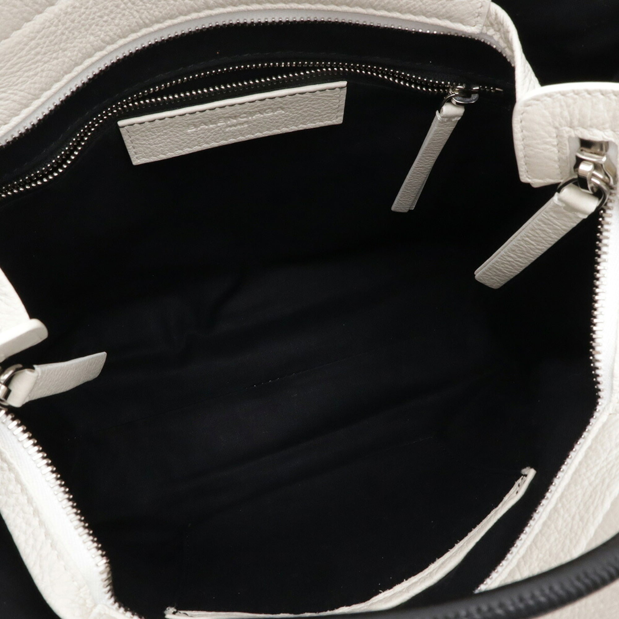 Balenciaga Black Leather Shoulder Bag Tote