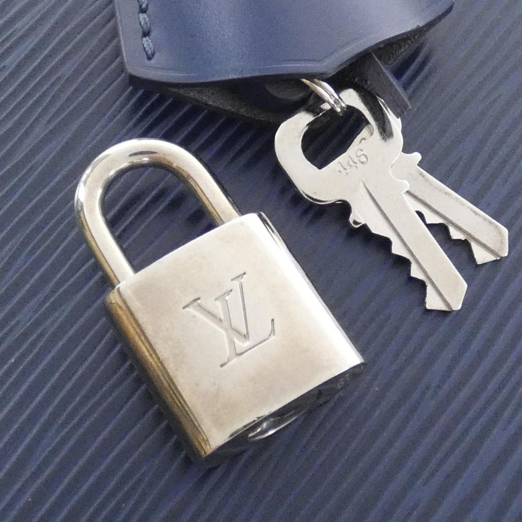 Louis Vuitton Blue Leather Handbag