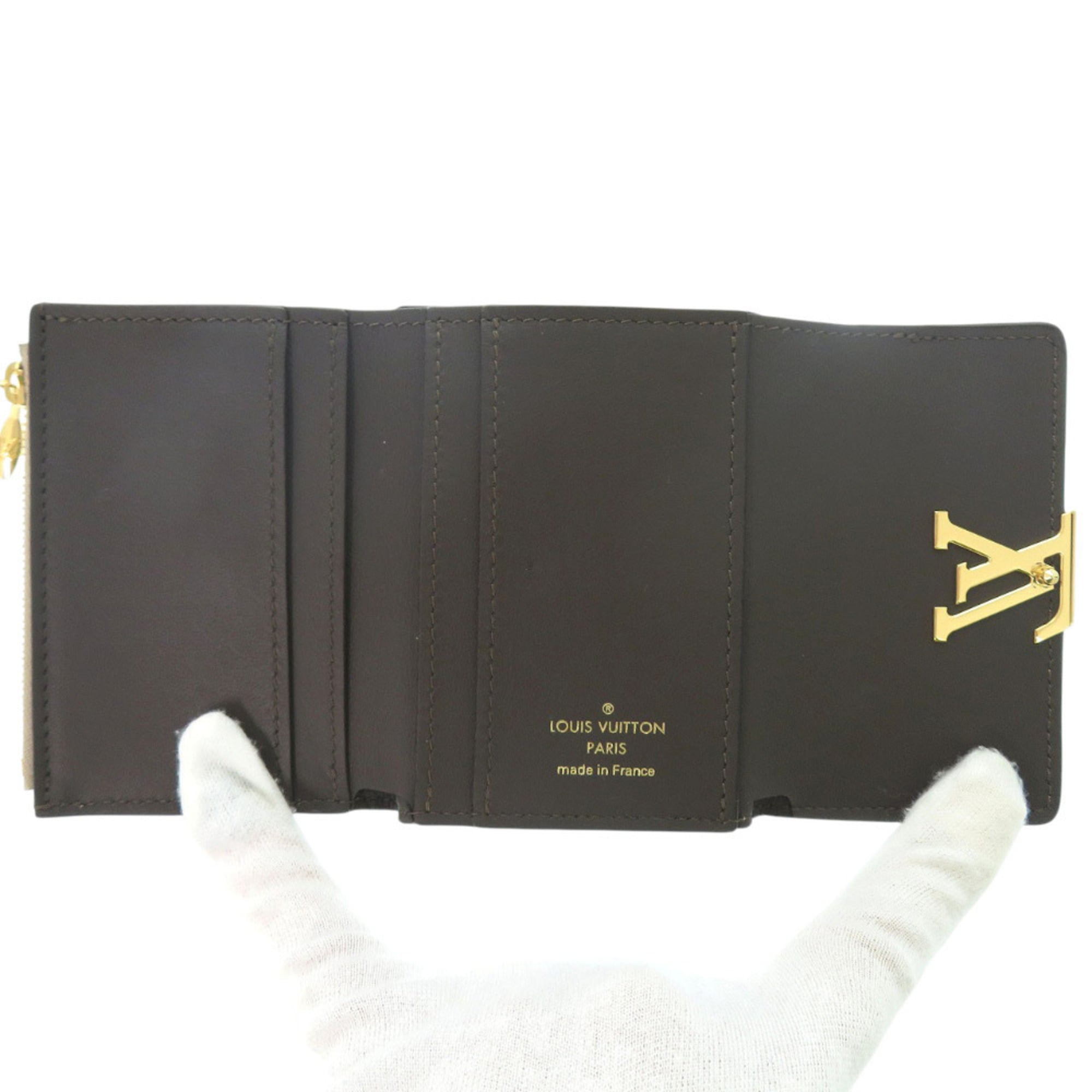 Louis Vuitton Galle Leather Wallet (Tri-Fold)
