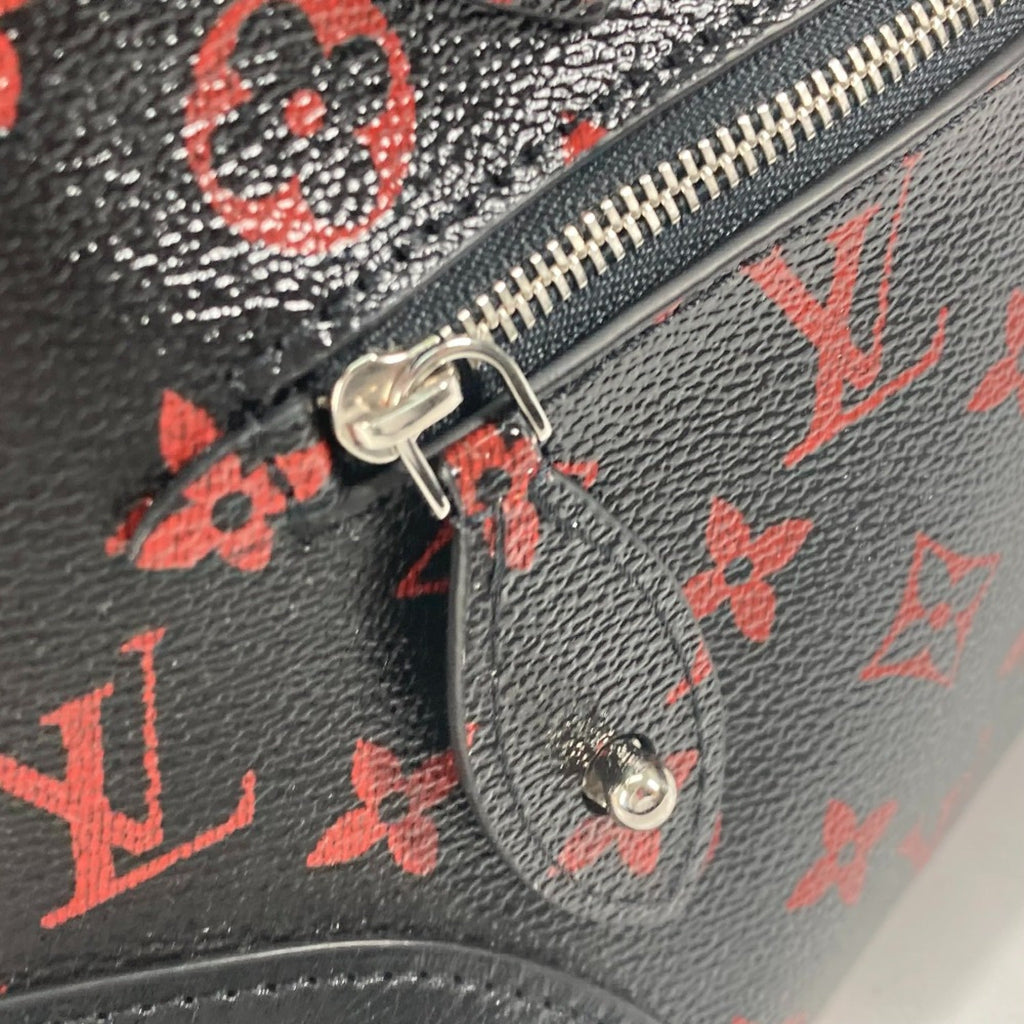 Louis Vuitton Black Cloth Shoulder Bag