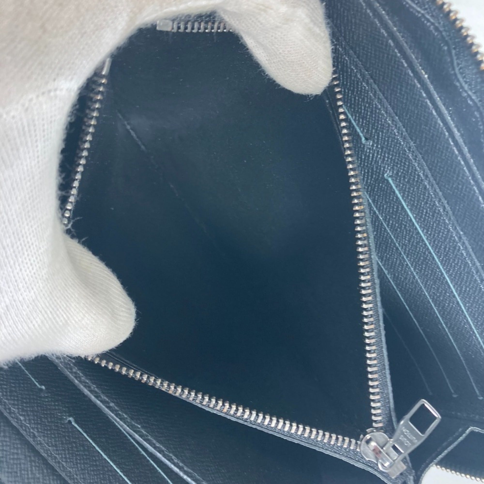 Louis Vuitton Monogram Eclipse Black Monogram Eclipse Long Wallet
