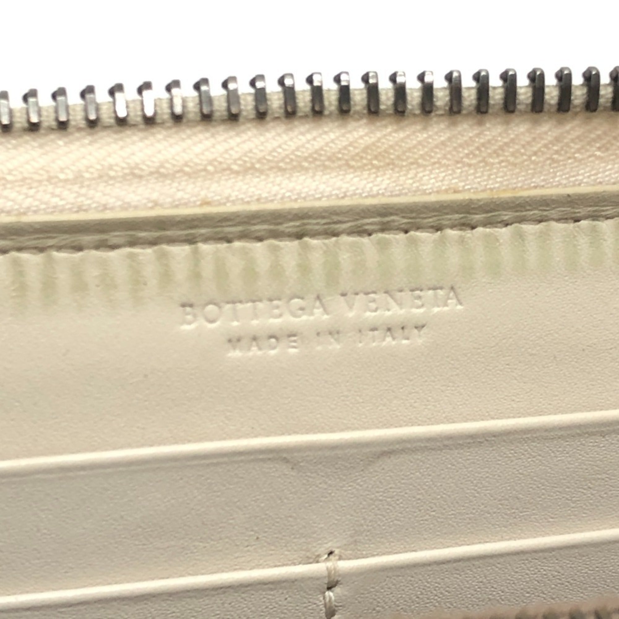 Bottega Veneta White Intrecciato Long Wallet (Bi-Fold)