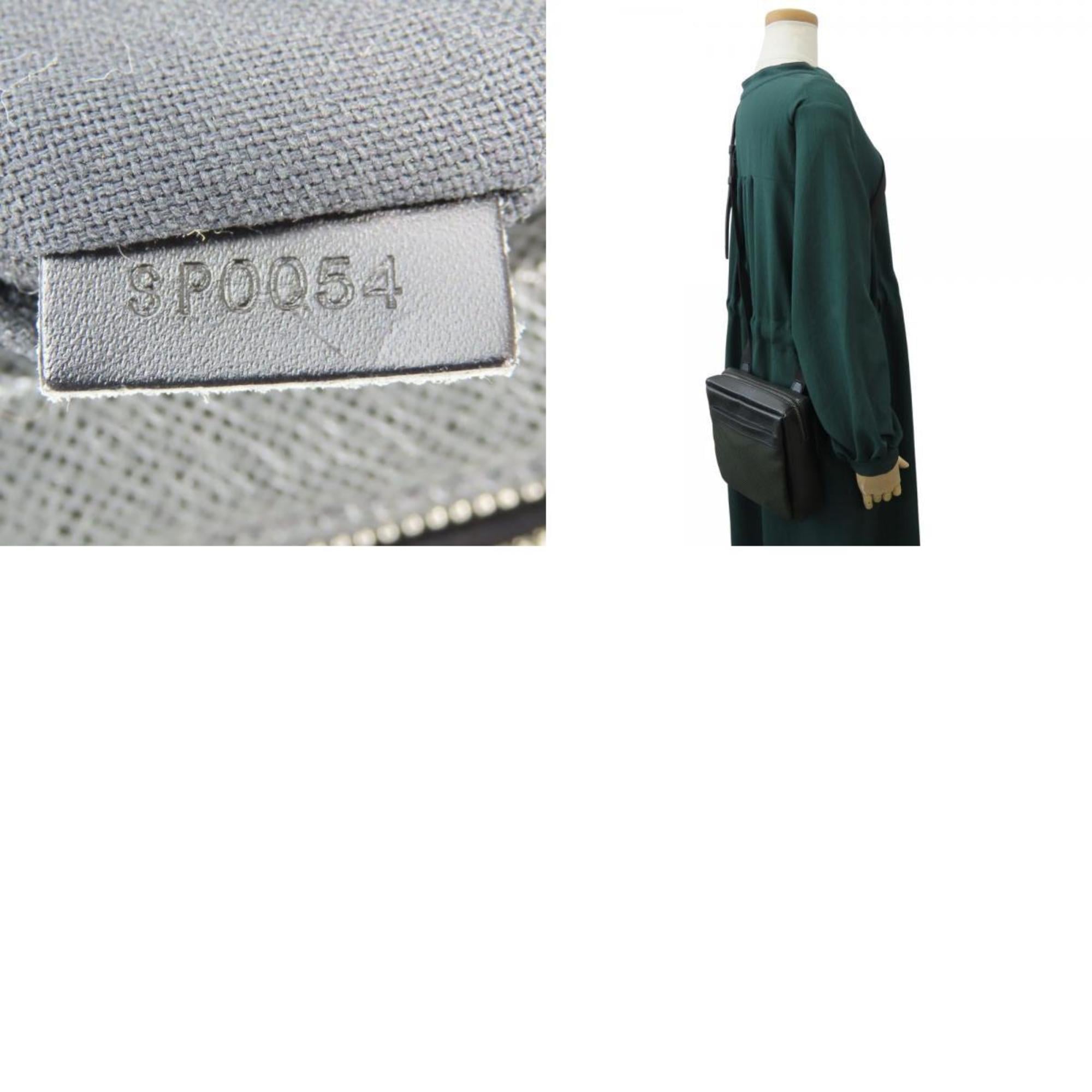 Louis Vuitton Ardoise Moss Green Taiga Leather Shoulder Bag