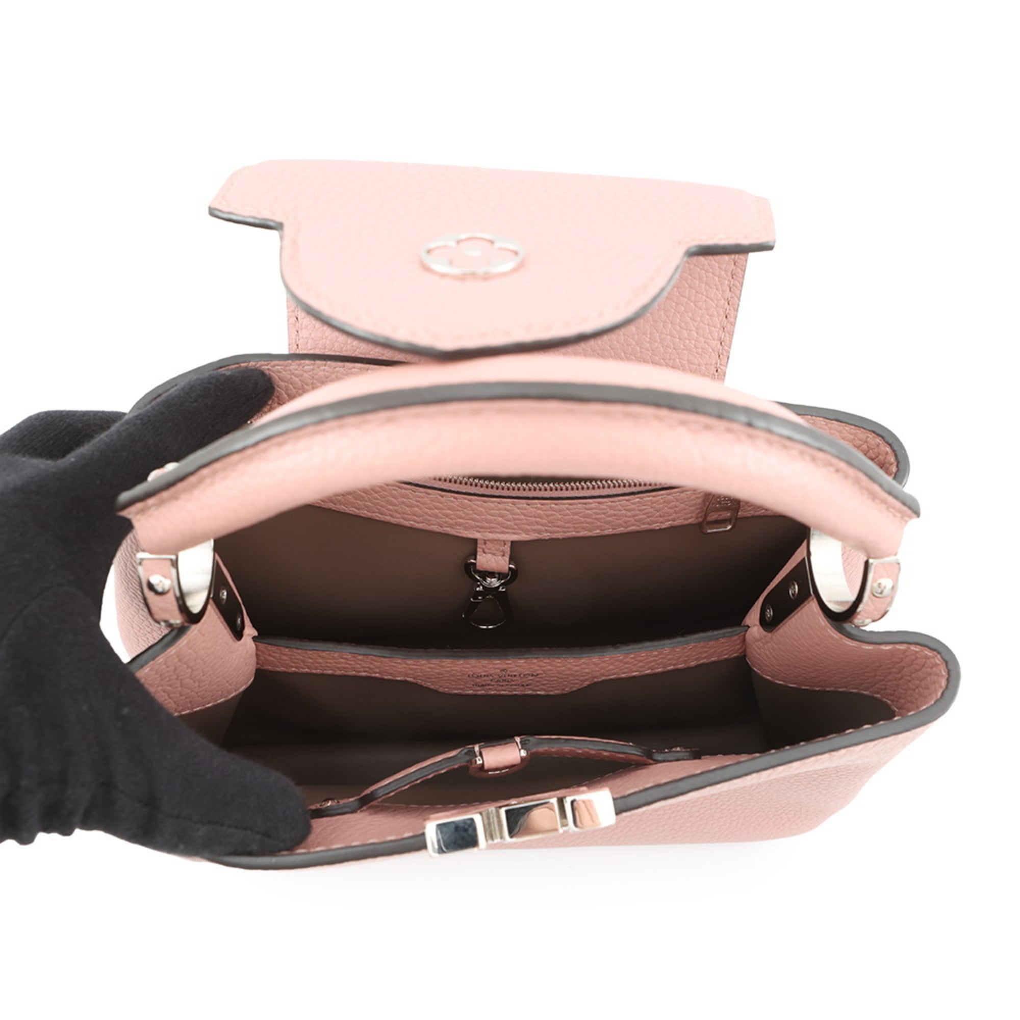 Louis Vuitton Magnolia Leather Handbag Shoulder Bag