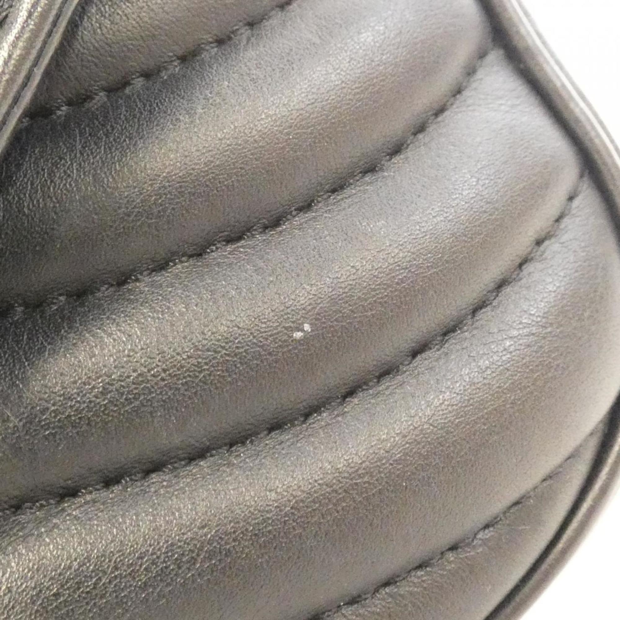 Louis Vuitton Black Leather Pochette Shoulder Bag