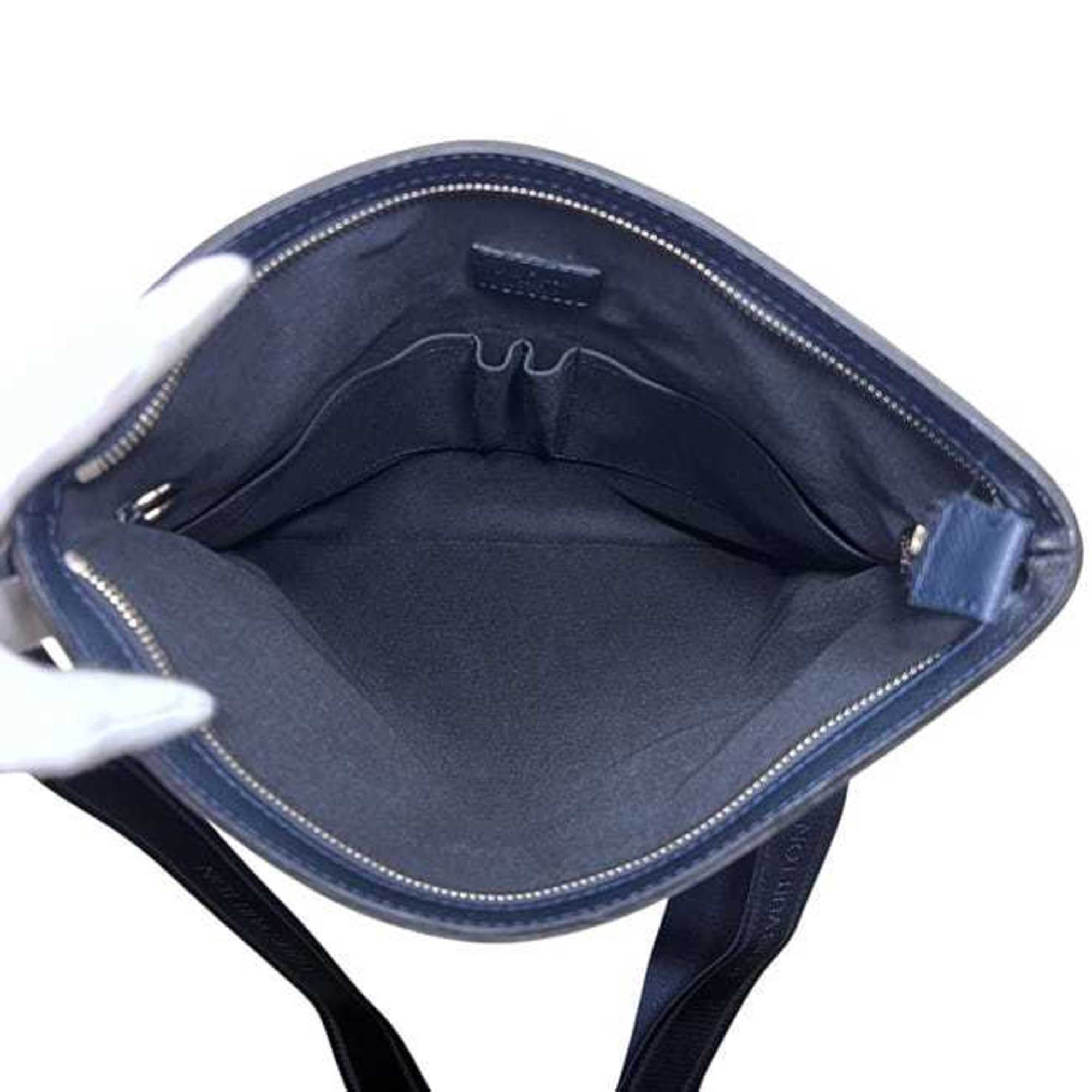 Louis Vuitton Taiga Boreal Navy Taiga Leather Shoulder Bag