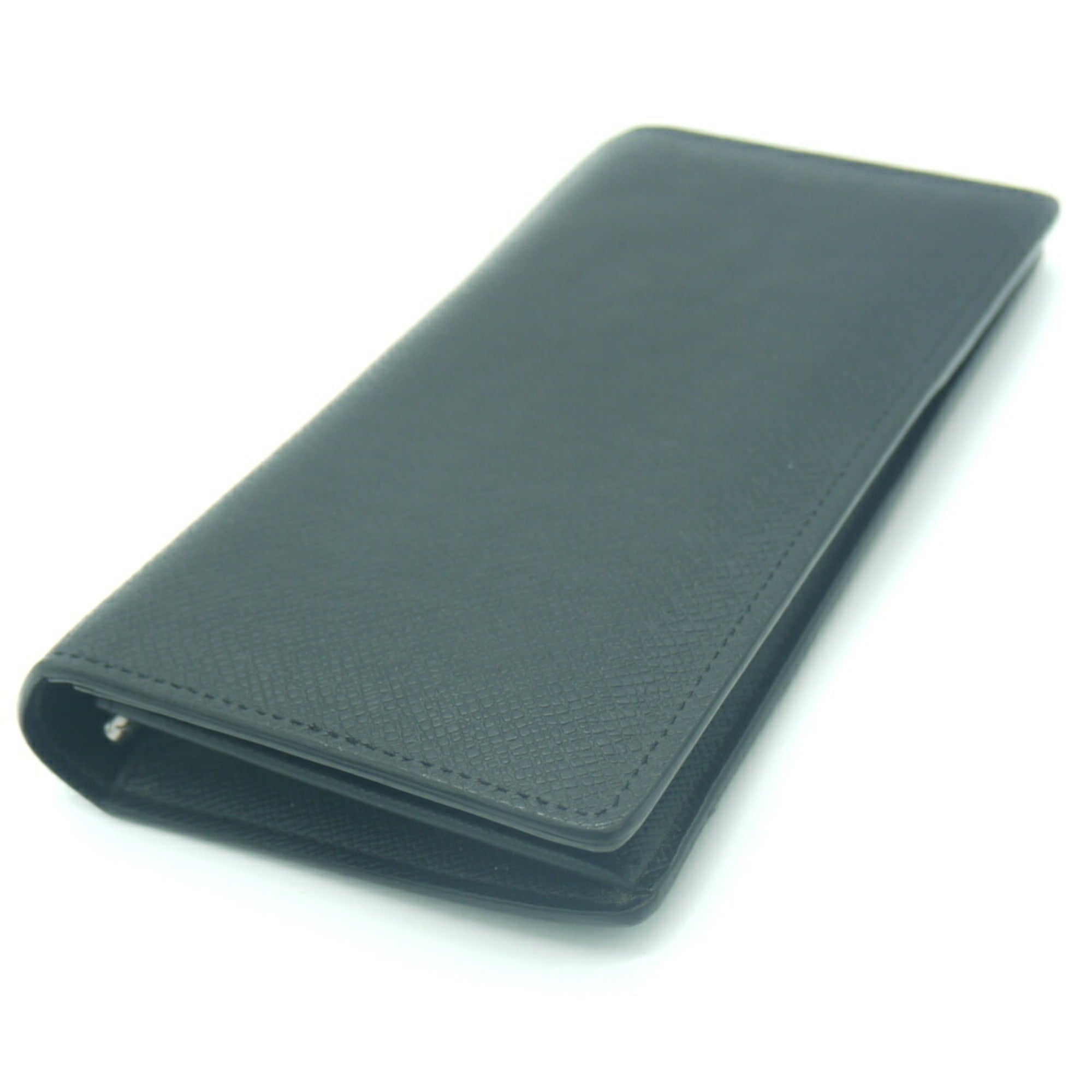 Louis Vuitton Noir Taiga Leather Long Wallet