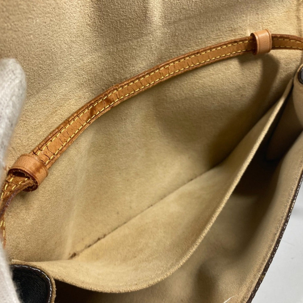 Louis Vuitton Brown Monogram Monogram Clutch Bag Pochette Shoulder Bag