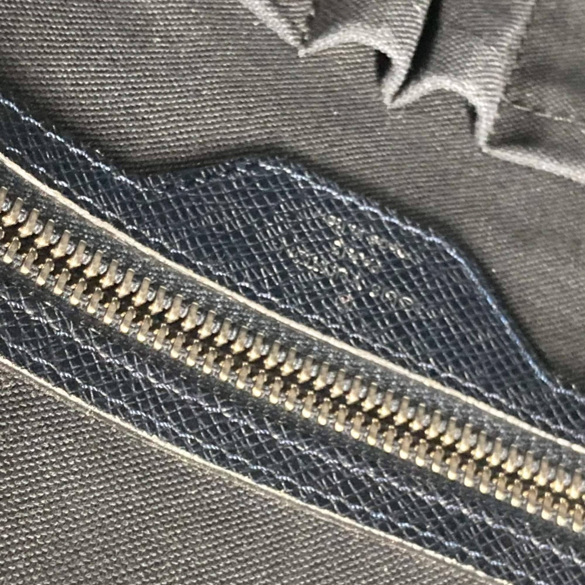 Louis Vuitton Boreal Dark Navy Taiga Leather Leather Briefcase