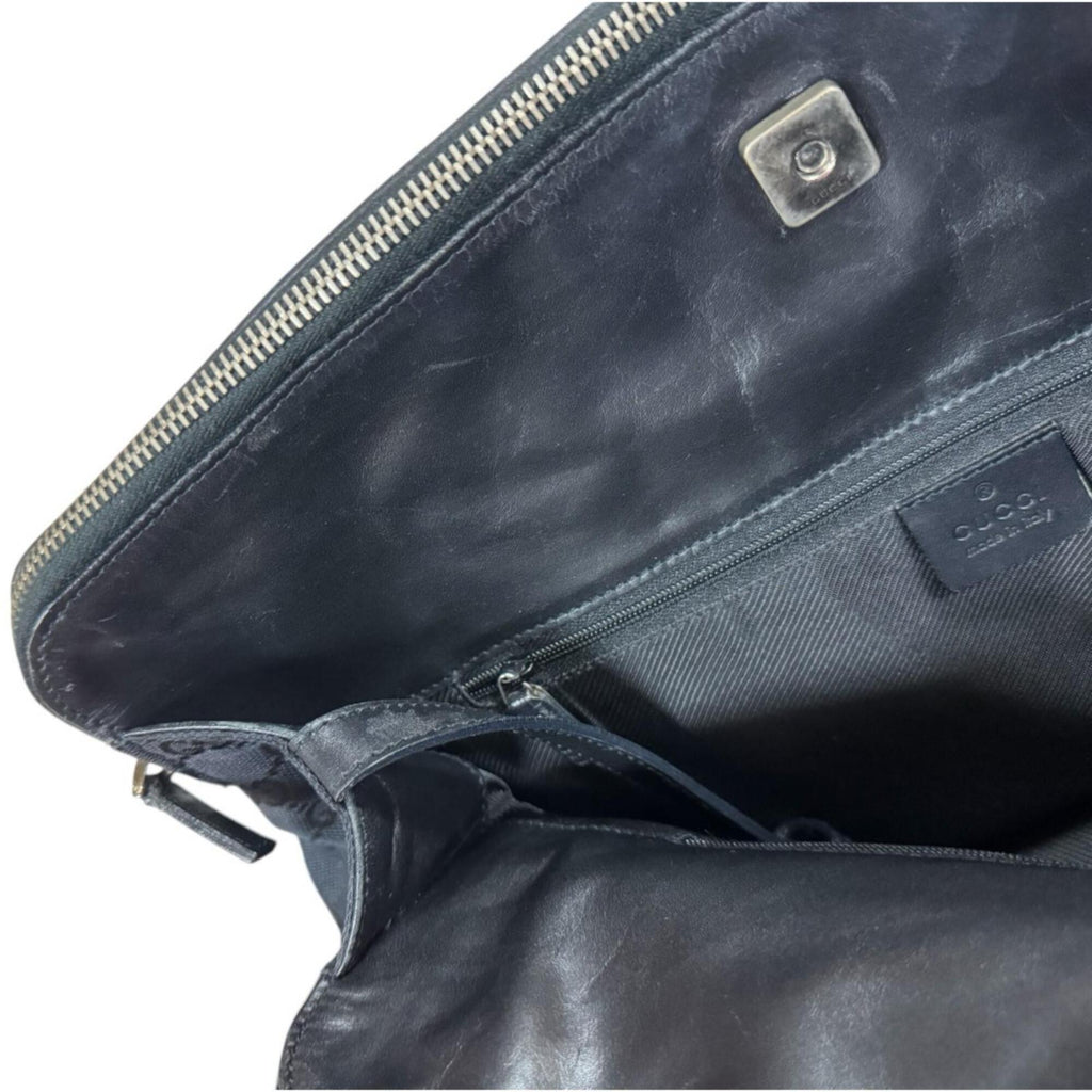 Gucci Gg Canvas Black Gg Canvas Shoulder Bag (Pre-Owned)