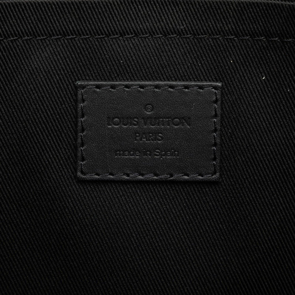 Louis Vuitton Black Leather Clutch Bag Pochette