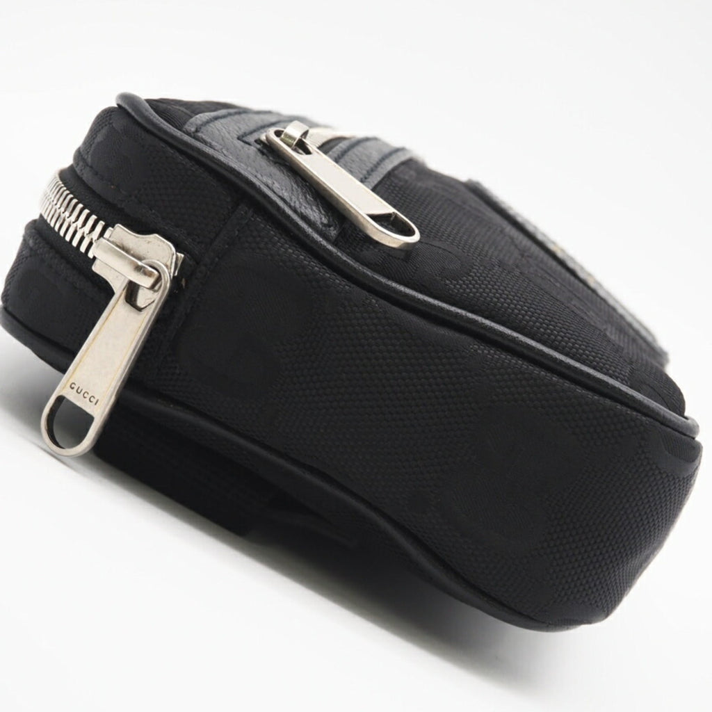 Gucci Black Nylon Leather Sling Bag (Pre-Owned)