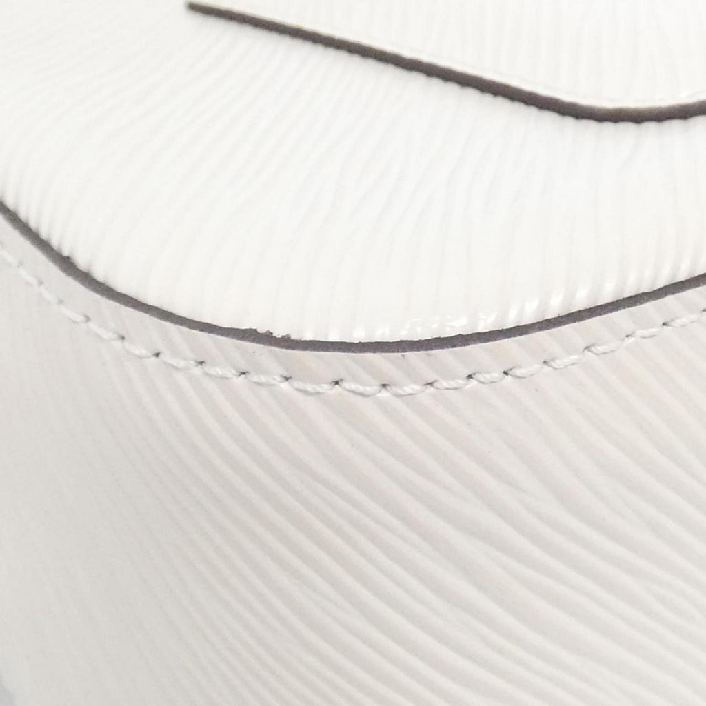 Louis Vuitton Ivory Leather Shoulder Bag