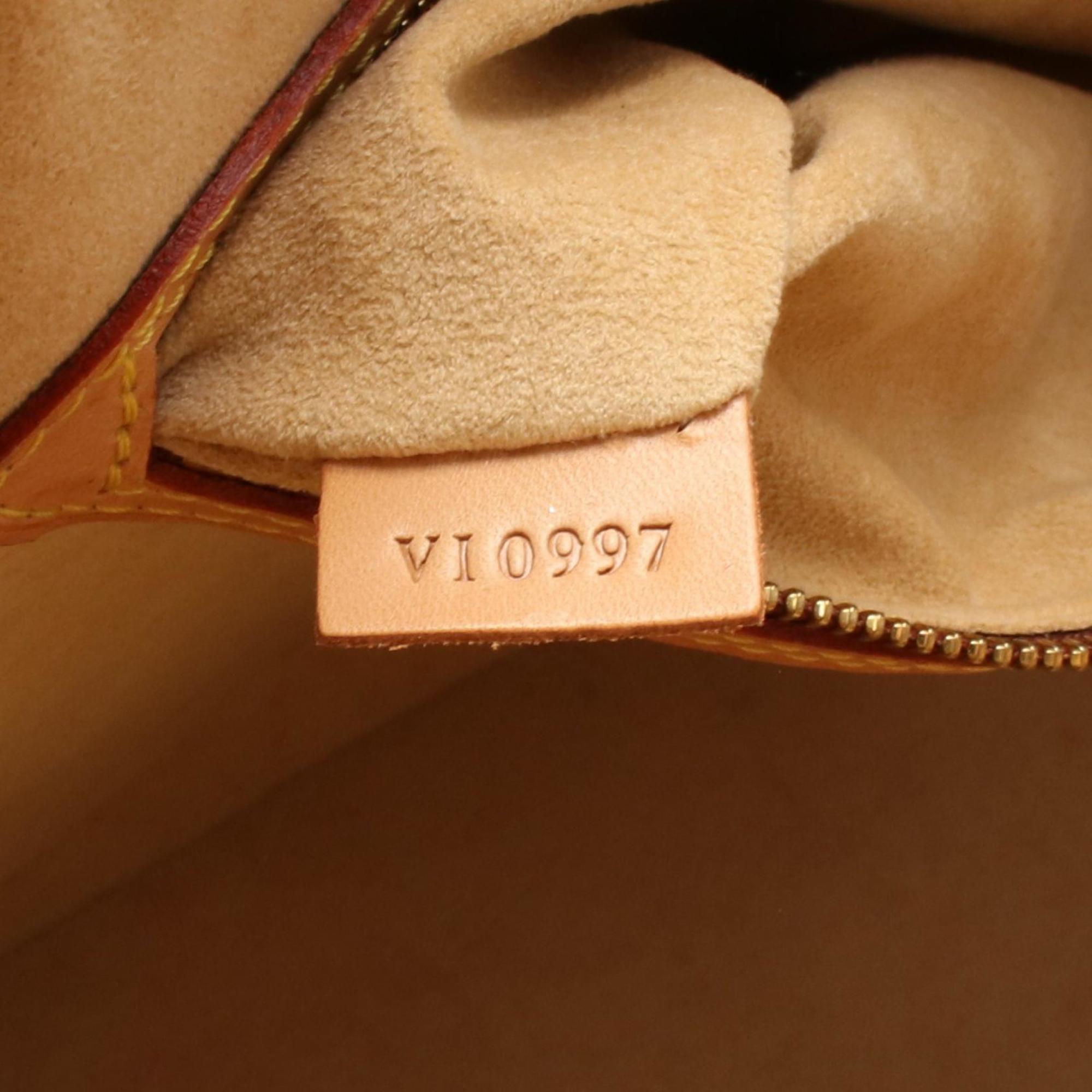 Louis Vuitton Brown Monogram Monogram Shoulder Bag