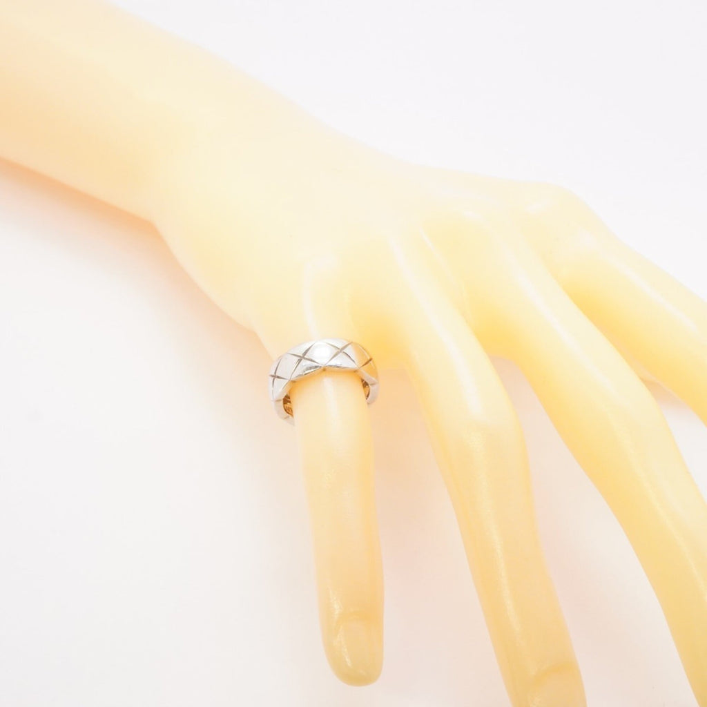Chanel White Gold (18K) Band Ring