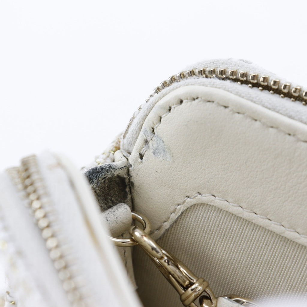Chanel White Tweed Shoulder Bag