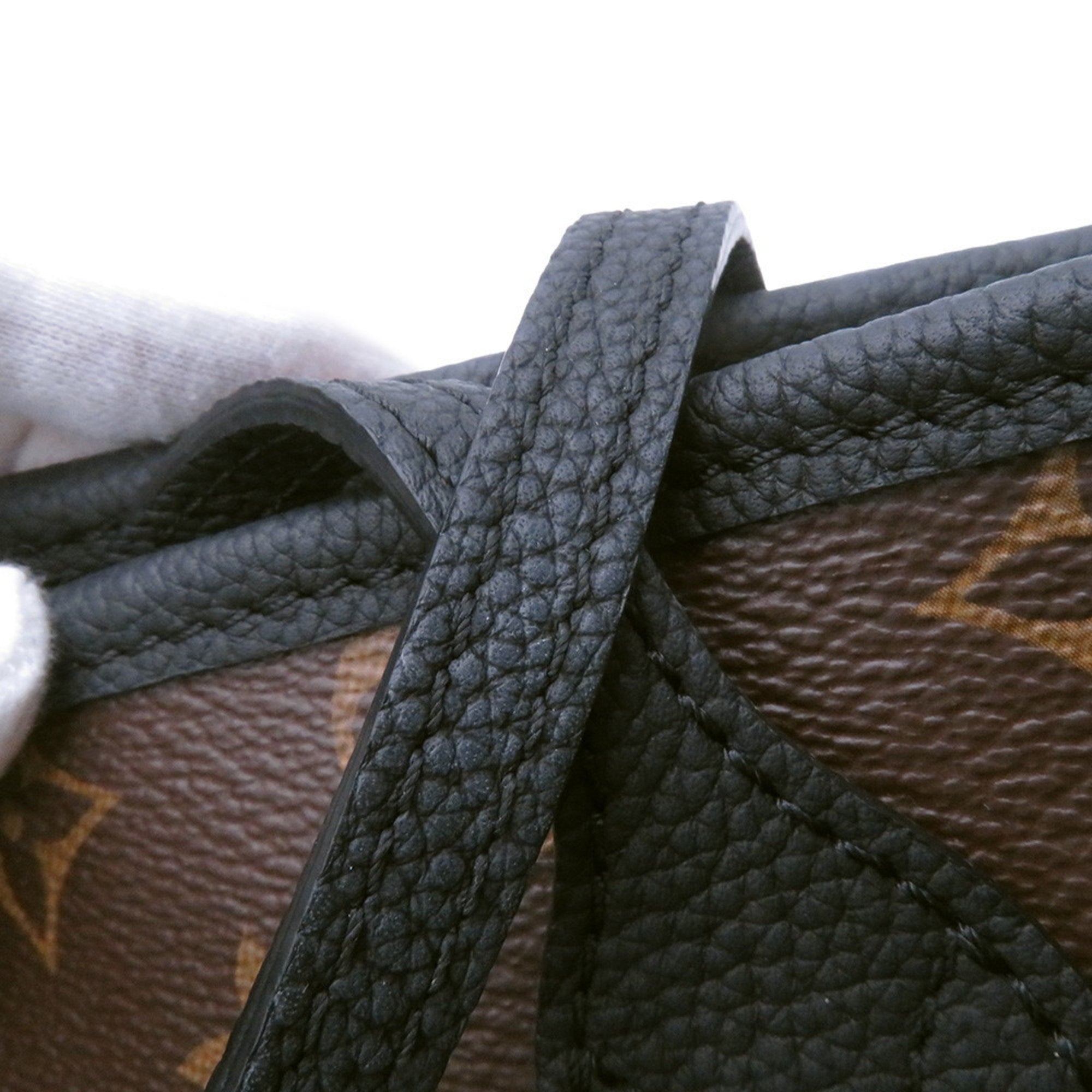 Louis Vuitton Noir Monogram Leather Tote Bag