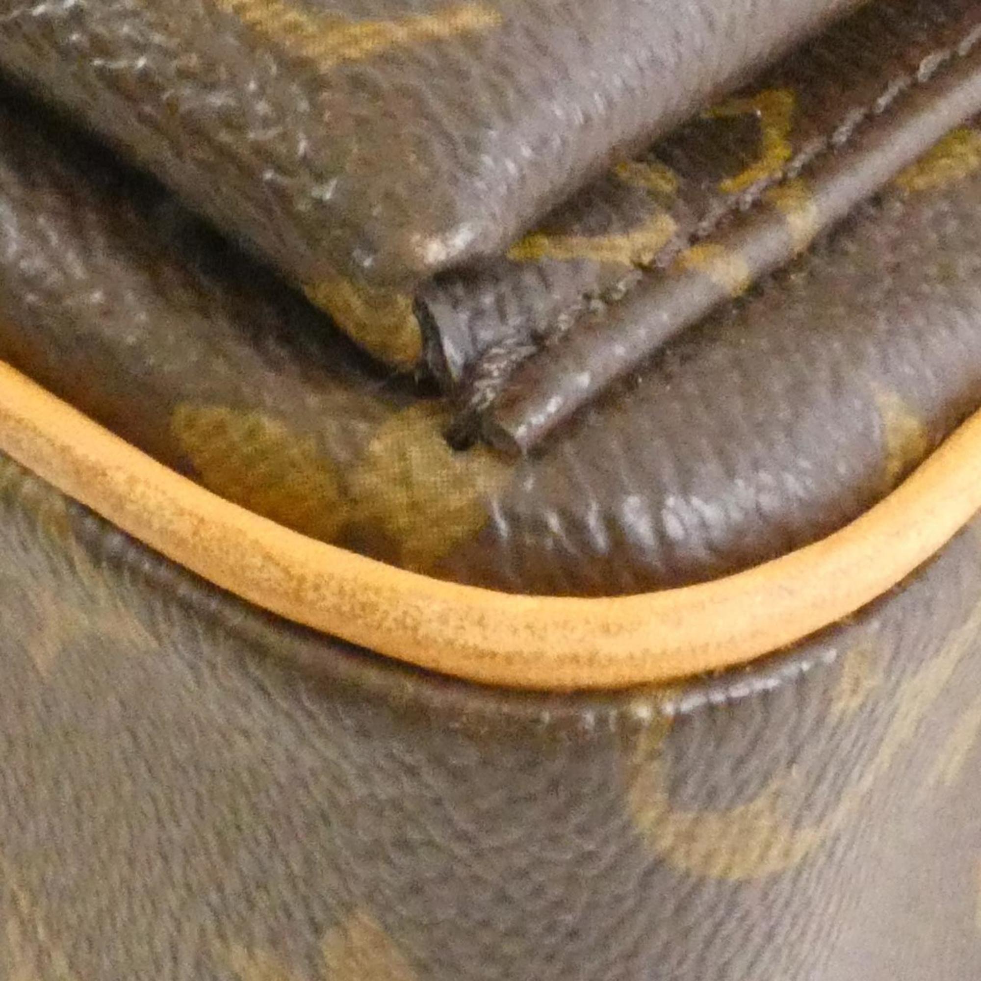 Louis Vuitton Marron Coated Canvas Shoulder Bag