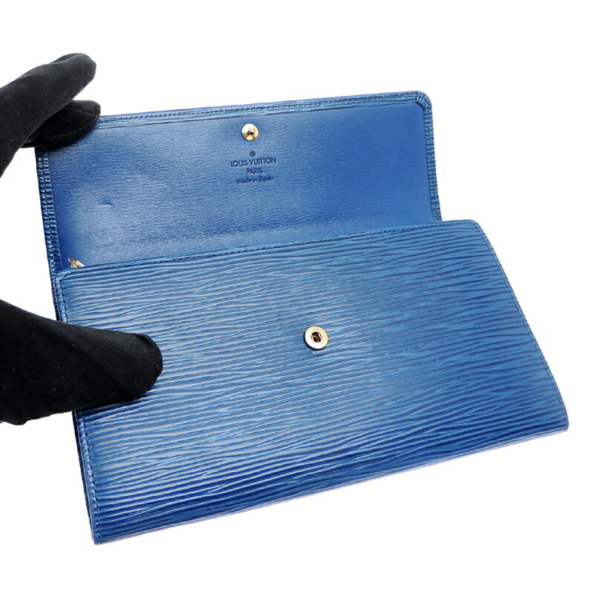 Louis Vuitton Blue Toledo Blue Epi Leather Long Wallet