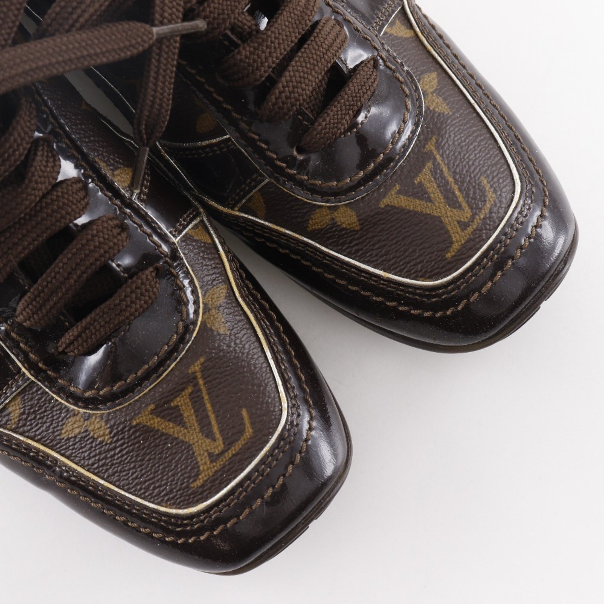 Louis Vuitton Brown Sneakers
