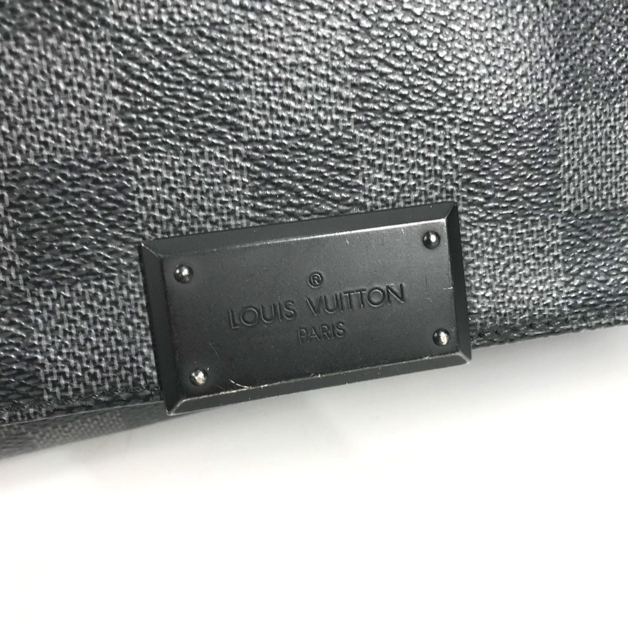 Louis Vuitton Black Damier Graphite Messenger Bag Shoulder Bag