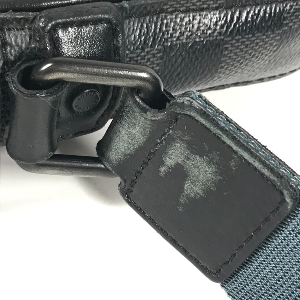 Louis Vuitton Black Damier Graphite Damier Graphite Messenger Bag Shoulder Bag