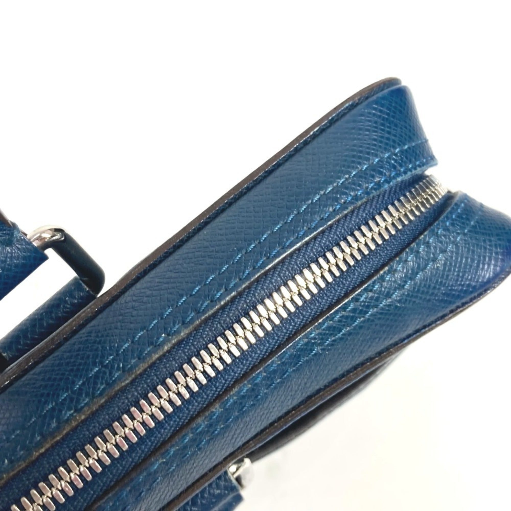 Louis Vuitton Navy Ocean Taiga Leather Briefcase Handbag