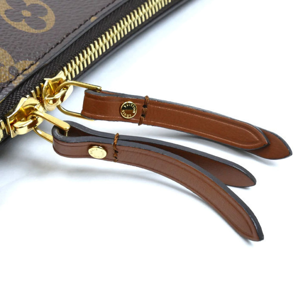 Louis Vuitton Monogram Monogram Canvas Pouch Shoulder Bag