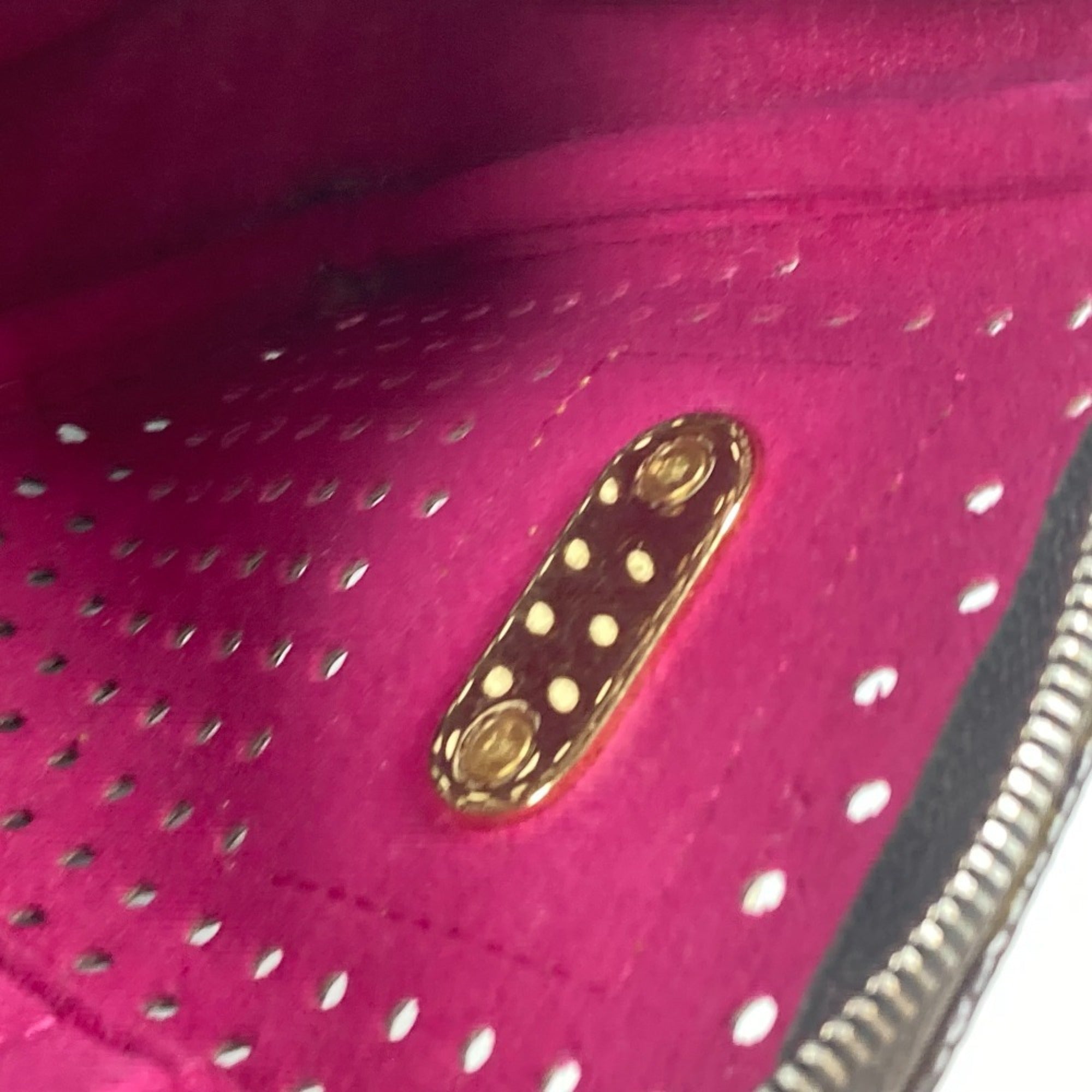 Louis Vuitton Fuchsia Pink Monogram Pochette Pouch Shoulder Bag